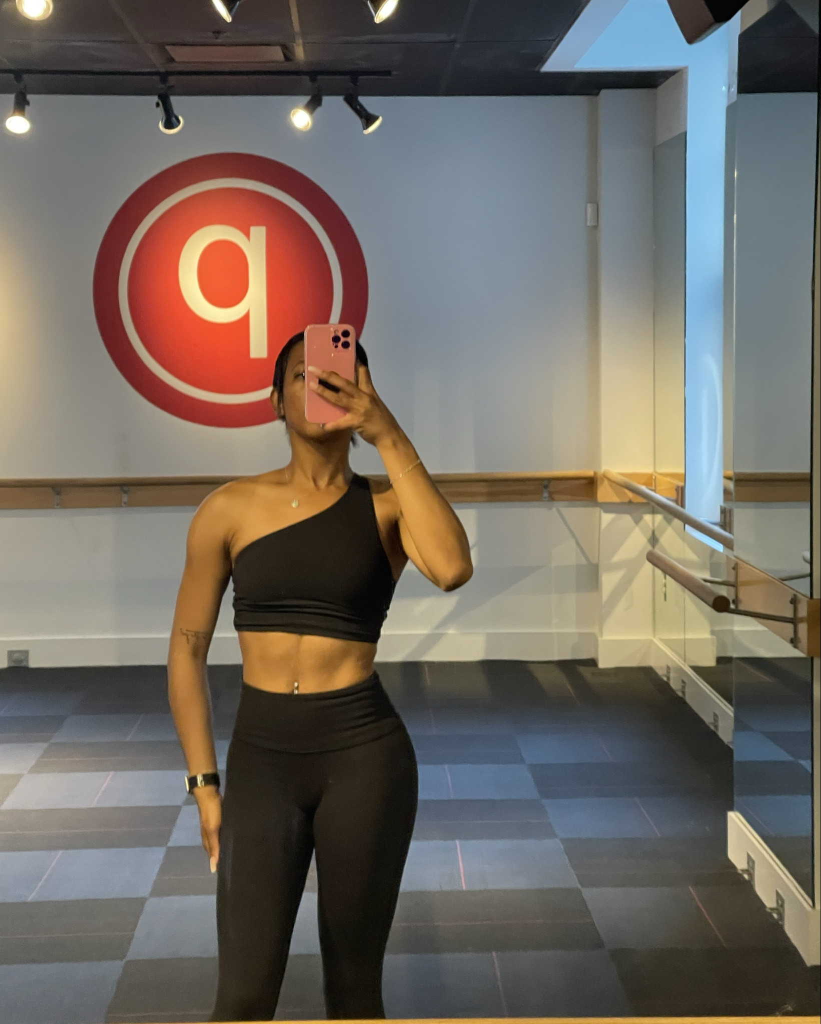 barre baddie

#LTKFitness #LTKActive