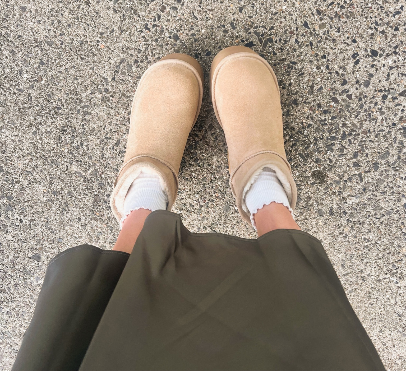 Merry merry in my new shoez 👢🎄
Ultra mini’s in size 10 🌟

#LTKshoecrush #LTKSeasonal #LTKGiftGuide