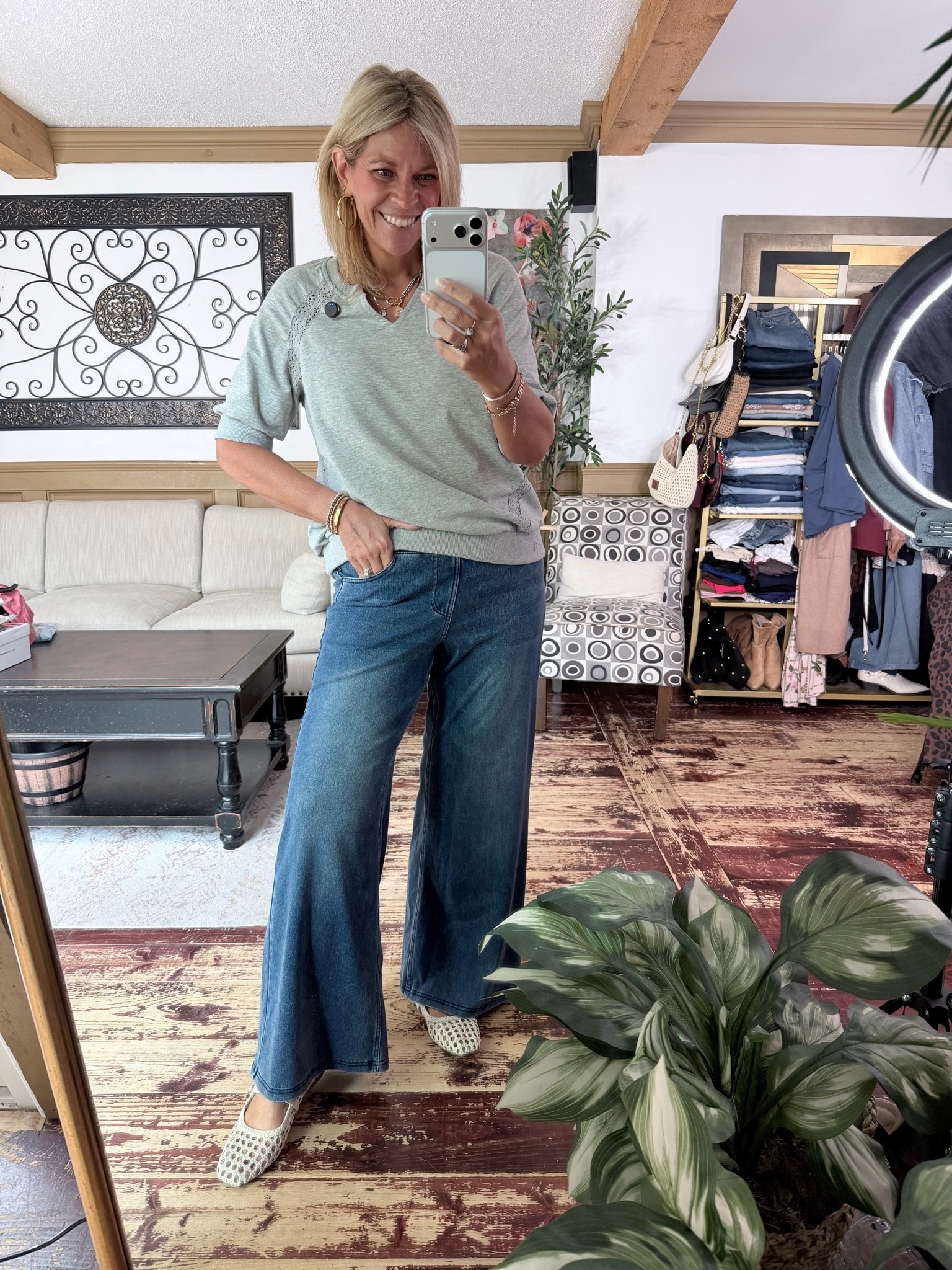 Super soft lightweight sweatshirt size 10; lounge like jeans size 12- fall outfit idea

#LTKOver40 #LTKMidsize #LTKWorkwear