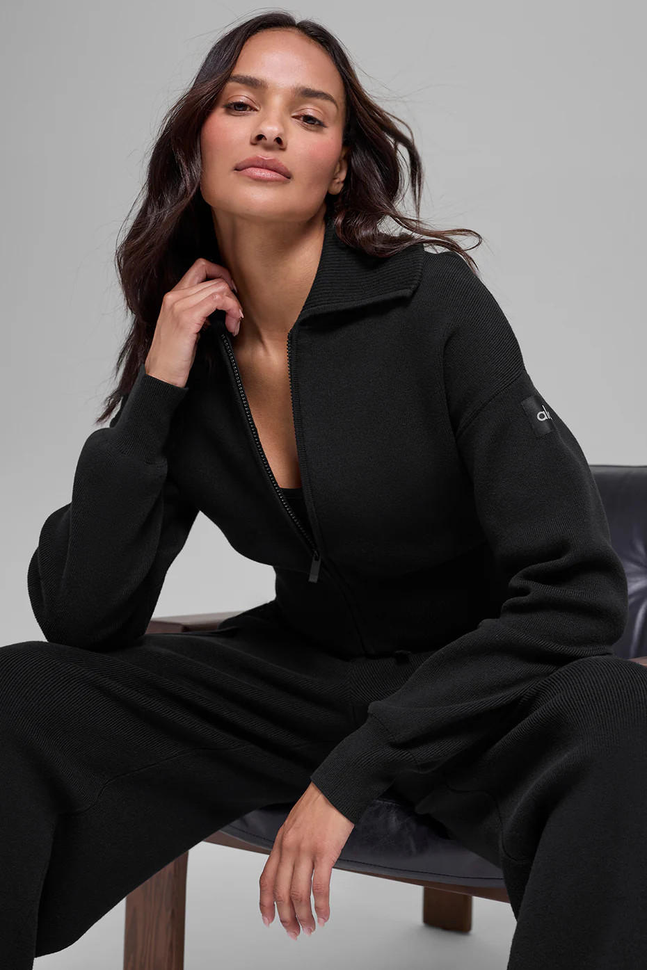 ALO | Scholar Knit Cropped Full Zip Jacket in Black, Size: Large | Alo Yoga (US)