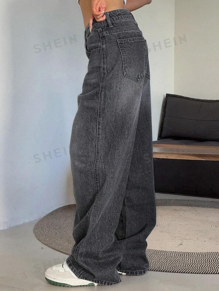 DAZY Slant Pocket Straight Leg Jeans | SHEIN