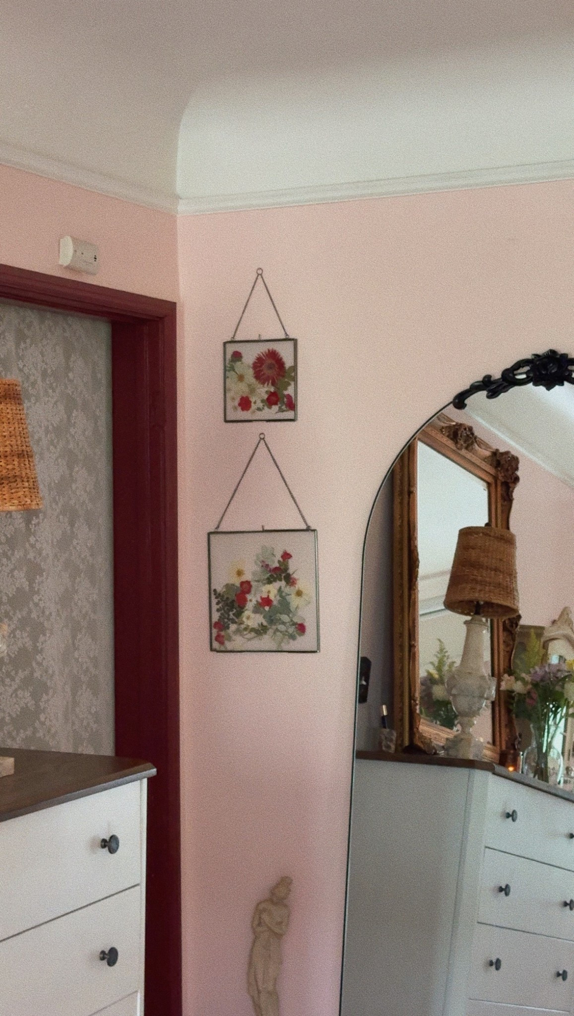 diy pressed flower framed wall art 🥀 #bedroomfurniture #homedecor LTKwatchnow

#LTKSaleAlert #LTKHome