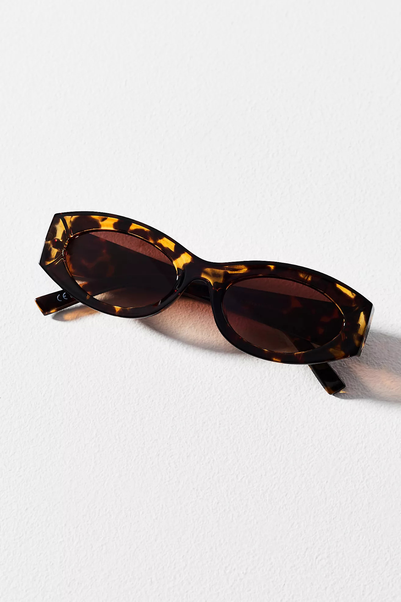 Oval Slim East-West Sunglasses | Anthropologie (US)
