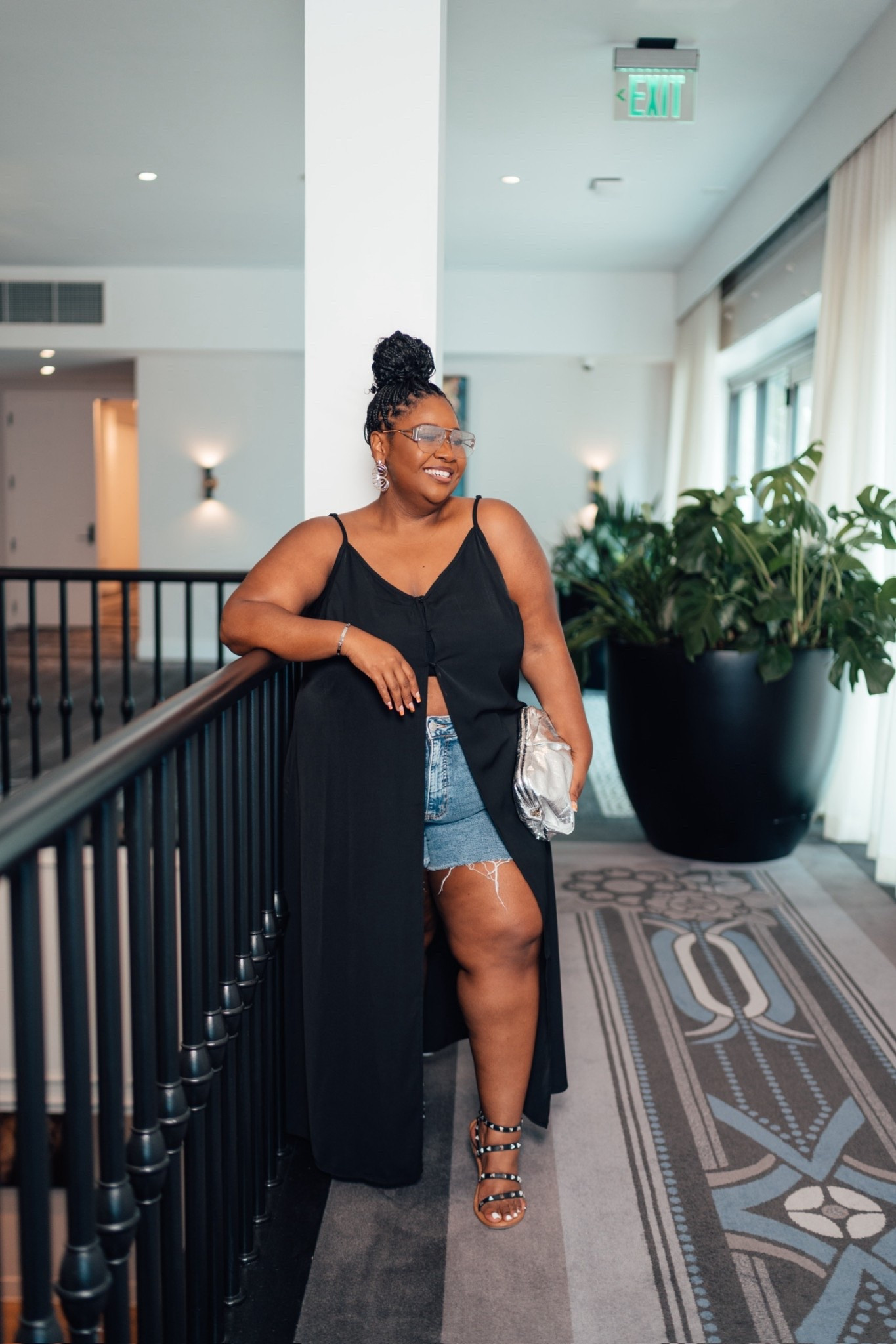 ✨ Plus Size Summer Outfit Inspo!

You guys loved this @Eloquii Open front tank duster last year and now it’s restocked right in time for the summer. 
You can pair it with shorts as pictured or with jeans it’s so versatile.
Sizing: I’m wearing a size 22.

#LTKgrwm #LTKPlusSize #LTKootd