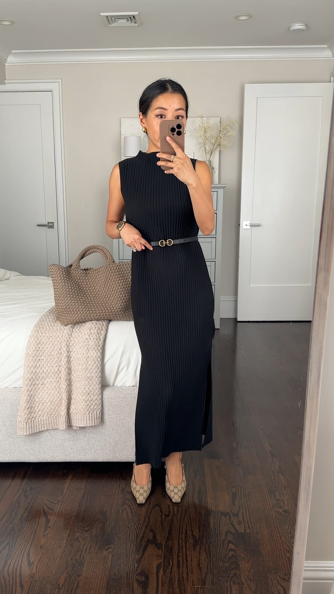 This is one of those super easy pieces that you can run out the door in with minimal styling! Skims the body and doesn’t cling to my tummy or rear. The accordion pleat material has some structure to it and isn’t a soft, flowy material, but it hangs well. 

This is closer to the maxi length on me with side slits and looks cute with flat sandals, Mary Jane flats, and a tall boot heading into fall. 

• Aritzia Babaton Optimize Dress  xxs

• Edited Pieces mini belt xxs (stocked at editedpieces.com) 

• Gucci heels 35.5 

• Naghedi tote 

#LTKworkwear #LTKSeasonal