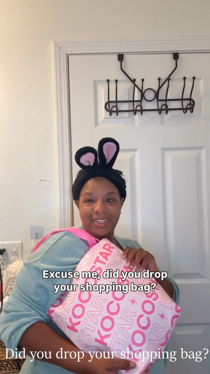 Excuse me, did you drop your shopping bag? Oops, I didn’t know I was missing this but now it’s a must in my routine! 

🌹a.m. Sunday Collagen Glutathione Mask 
🫦 Rose Lip Mask 

#kocostar #amsundaymask #glassskin #glowroutine #collagenmask @ulta 

#LTKBeauty #LTKselfcare #LTKmorningroutine