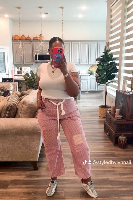 Top- medium 
Pants-  tts 29 
Sneakers-  tts 

Casual outfit - casual style - casual - moxie jeans - jeans - pink pants - stripe pants - spring outfit - summer outfit - sneakers - vacation outfit - 

Follow my shop @styledbylynnai on the @shop.LTK app to shop this post and get my exclusive app-only content!

#liketkit 
@shop.ltk
https://liketk.it/4DNIk

Follow my shop @styledbylynnai on the @shop.LTK app to shop this post and get my exclusive app-only content!

#liketkit 
@shop.ltk
https://liketk.it/4DYZ5

Follow my shop @styledbylynnai on the @shop.LTK app to shop this post and get my exclusive app-only content!

#liketkit #LTKmidsize #LTKstyletip #LTKshoecrush
@shop.ltk
https://liketk.it/4E0xj