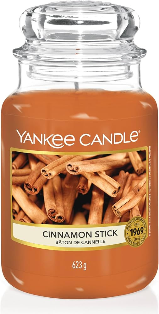 Yankee Candle Duftkerze im Glas (groß) – Cinnamon Stick – Kerze mit langer Brenndauer bis zu... | Amazon (DE)
