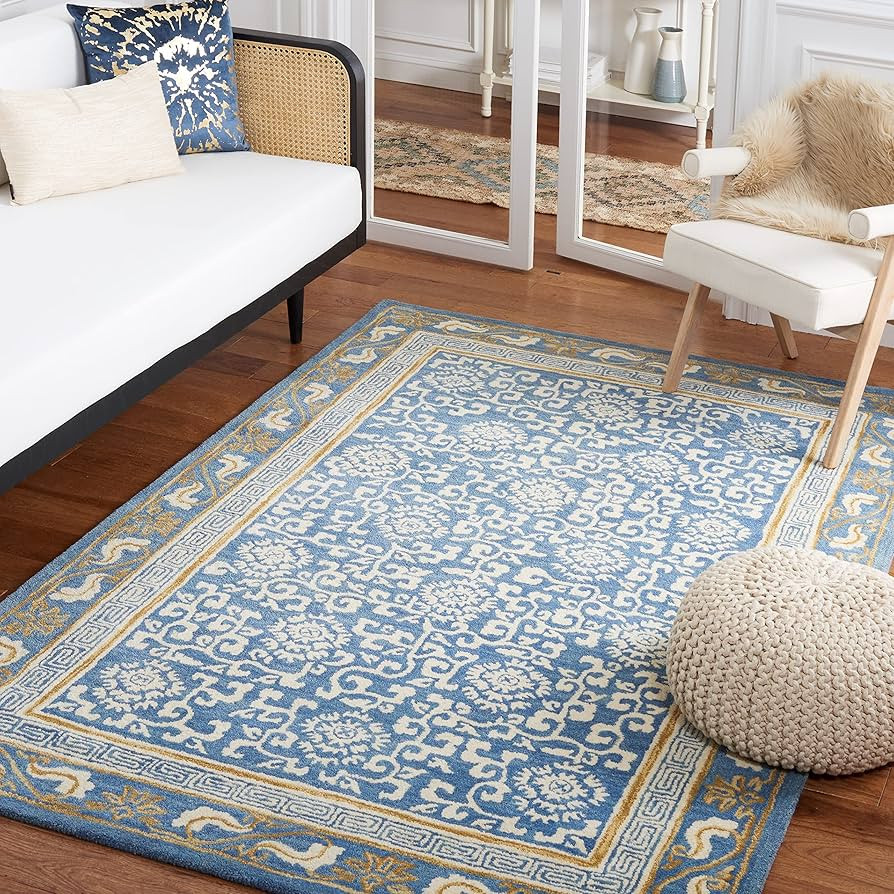 SAFAVIEH Antiquity Collection Accent Rug - 3' x 5', Blue & Ivory, Handmade Traditional Oriental W... | Amazon (US)