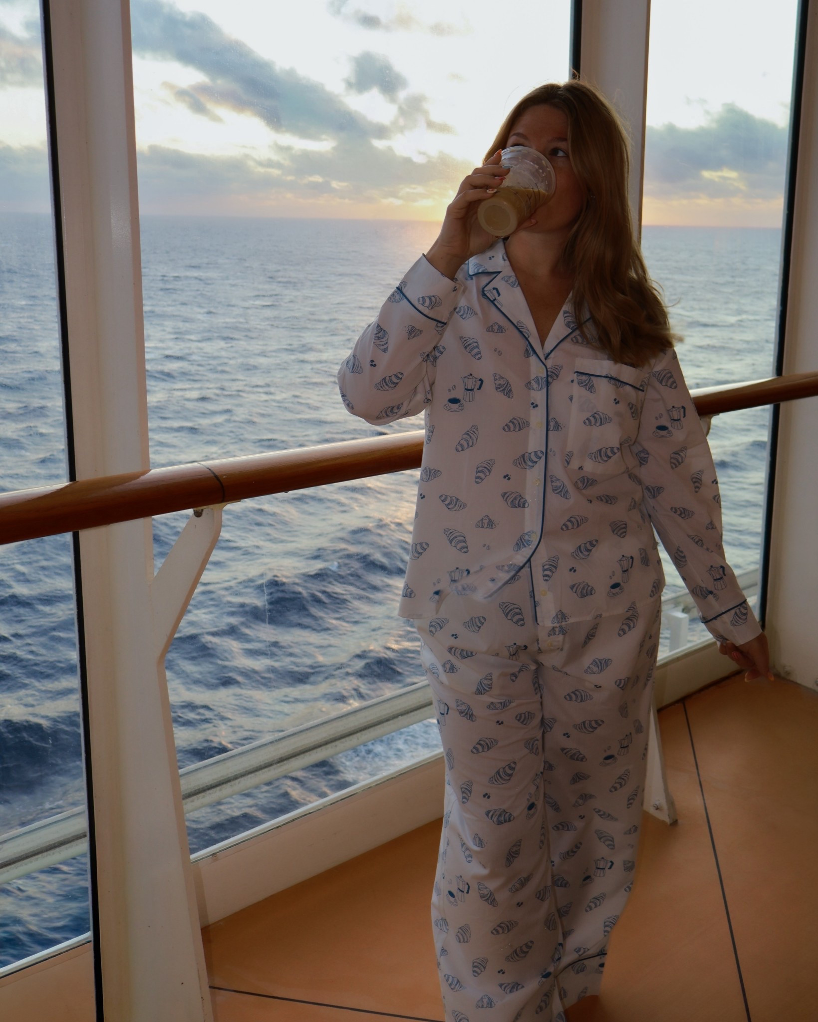 I admittedly thought this PJ set was seashells (perf for vacation) but croissants is still cute 😂🩵

#LTKmorningroutine #LTKMidsize #LTKTravel