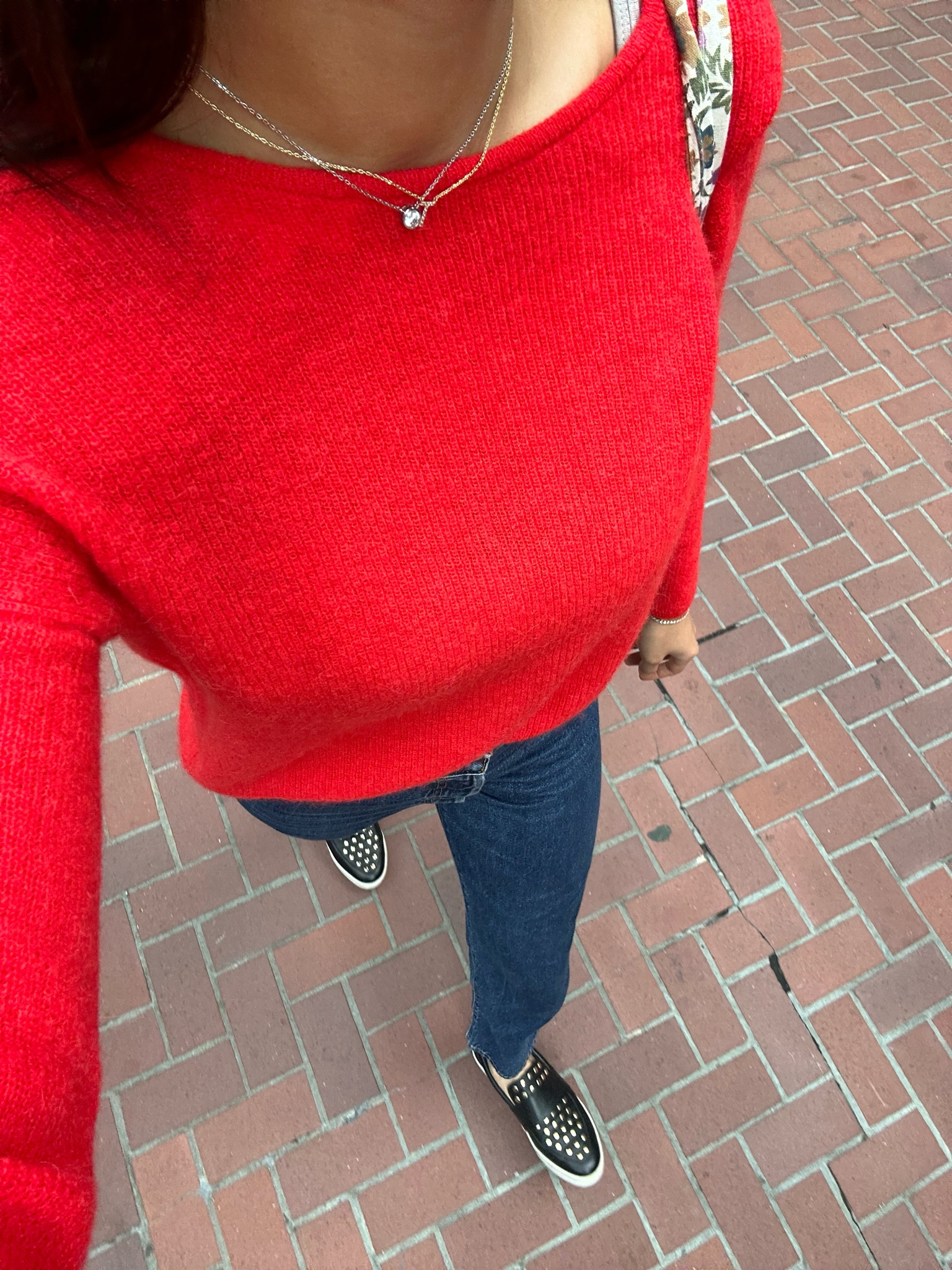 perfect red festive sweater for the holidays: outfit of the day🍒🌶️🍷❤️

#LTKstyletip #LTKSeasonal #LTKHoliday