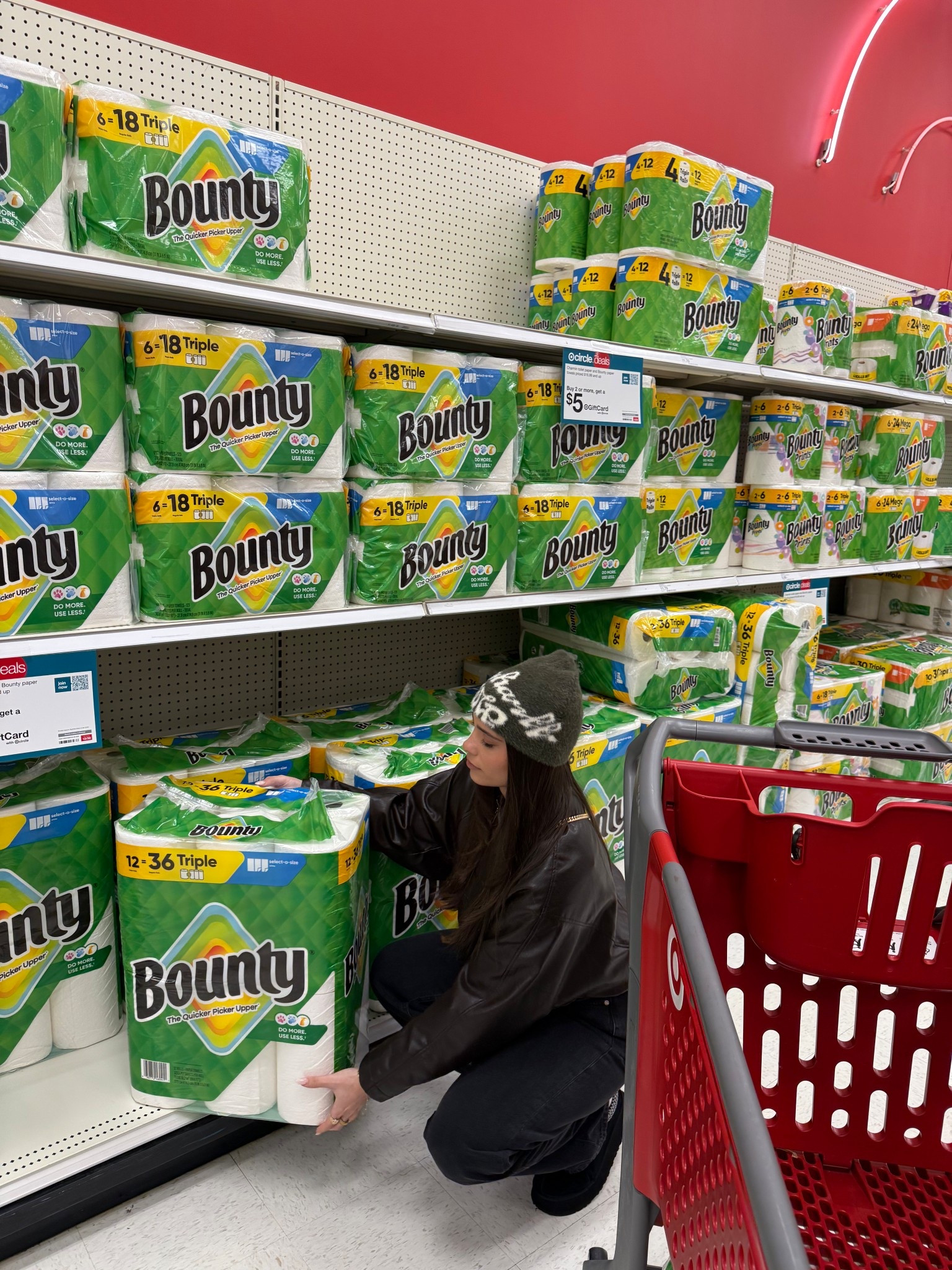 #ad All of my hosting essentials for game days!! @Target @bountypapertowels @DawnDish #myeverythingand #bountypapertowels #TargetPartner #dawn