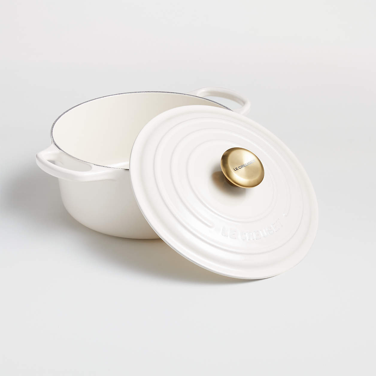 Le Creuset Signature Round 4.5-Qt. Cream Enameled Cast Iron Dutch Oven with Lid + Reviews | Crate... | Crate & Barrel