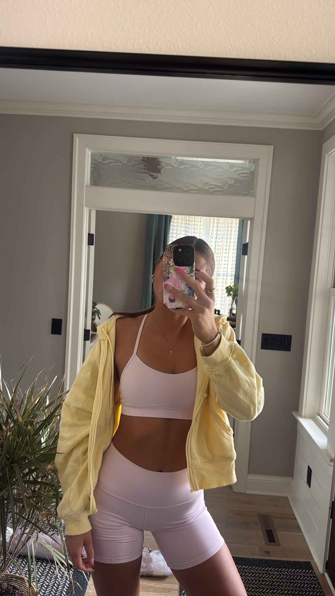 Loving this workout set color for the summer!!

#LTKfitnessgoals #LTKTall #LTKActive