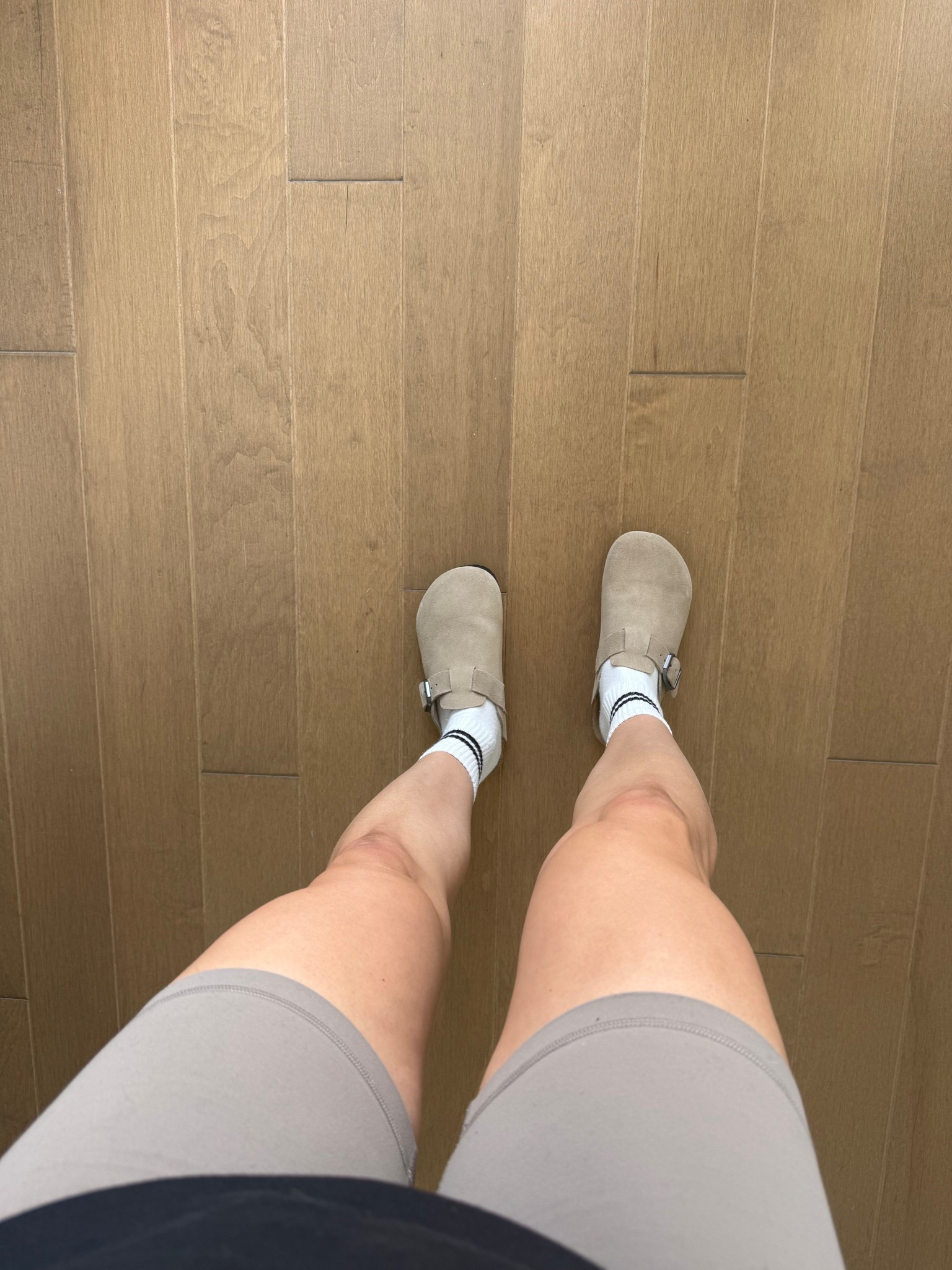 These clogs are SO similar to the designer ones we all had in the early 2000s 🤪 but these are under $30!

#LTKSaleAlert #LTKPetite #LTKmomlife