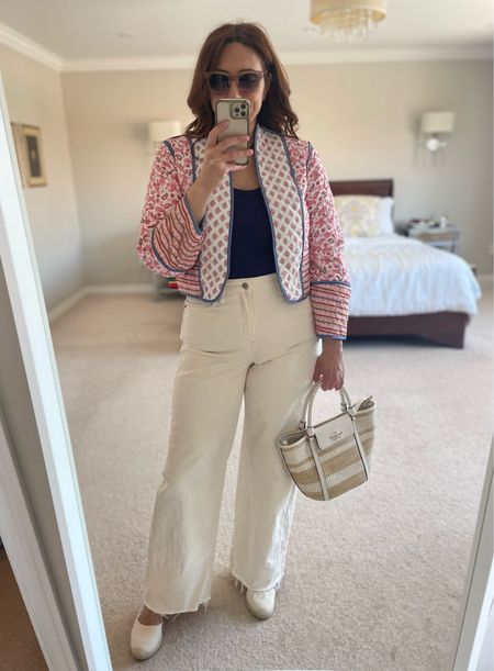 The reverse side of the designer inspired quilted jacket shown earlier. To be honest, this colour way doesn’t work as well for me but it’s good to have the option especially if you want to get double duty for light travel packing. 

Spring outfit, jeans, vacation outfit 

#LTKmidsize #LTKover40 #LTKfindsunder100