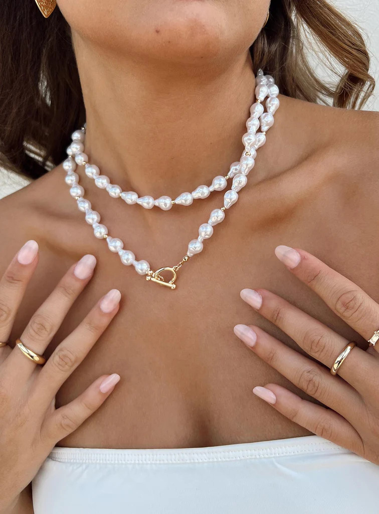 Nicolo Necklace Pearl | Princess Polly US