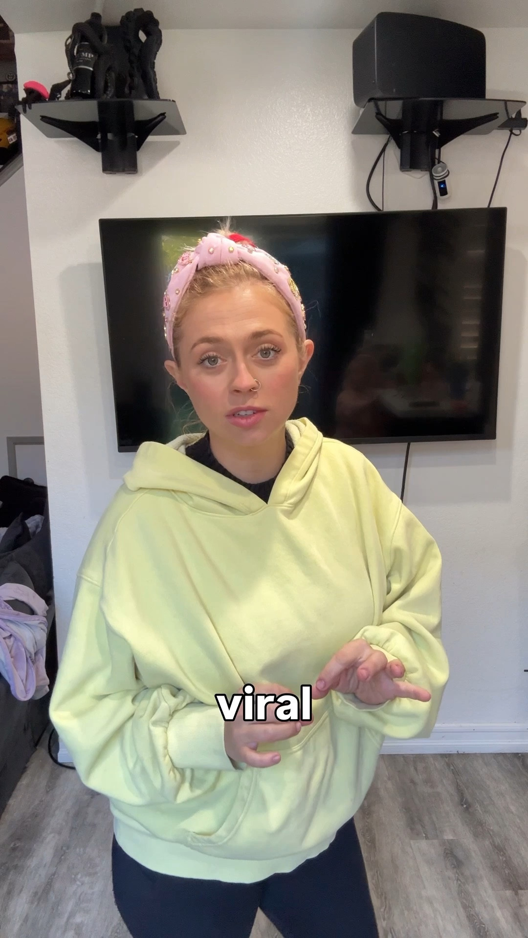 THE HALARA LEGGINGS OH MY GOODNESS. It’s BUY 2 get one free and I will most definitely be getting every color. Hahaha #viral #leggings #halara

#LTKootd #LTKSaleAlert #LTKmomlife