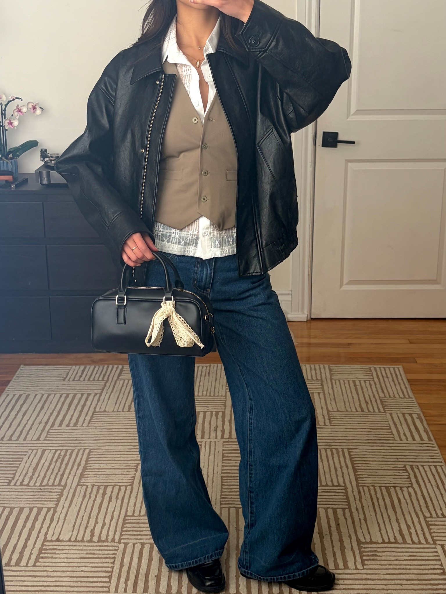 Not the exacts for everything but I put some similars!! 

#LTKpetite #LTKcanada #LTKbag