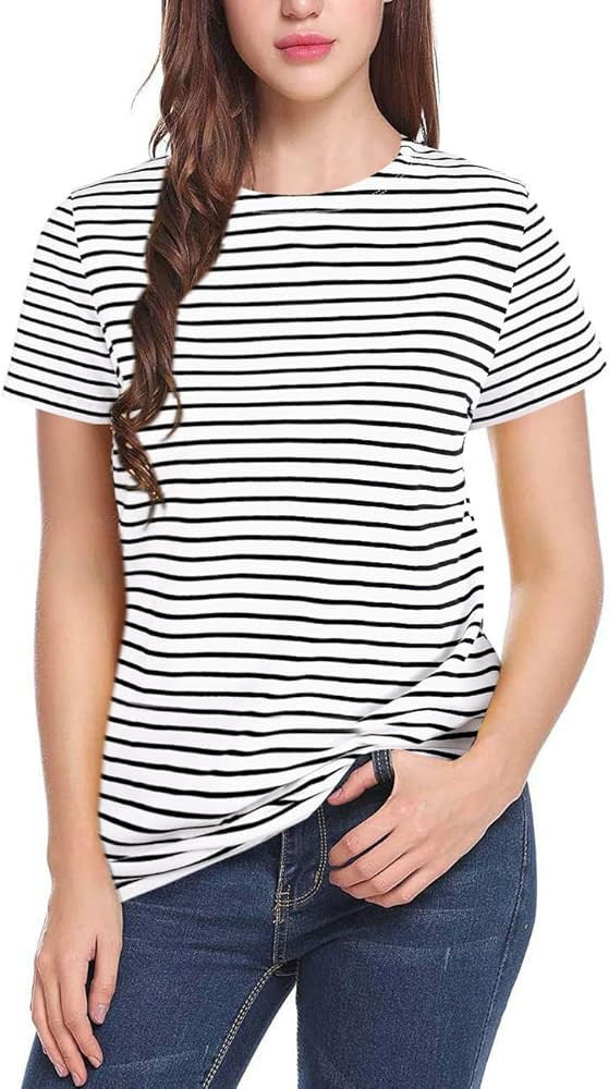 LilyCoco Women's Short Sleeve Striped Shirt Tops Crewneck T-Shirt Basic Tees | Amazon (US)