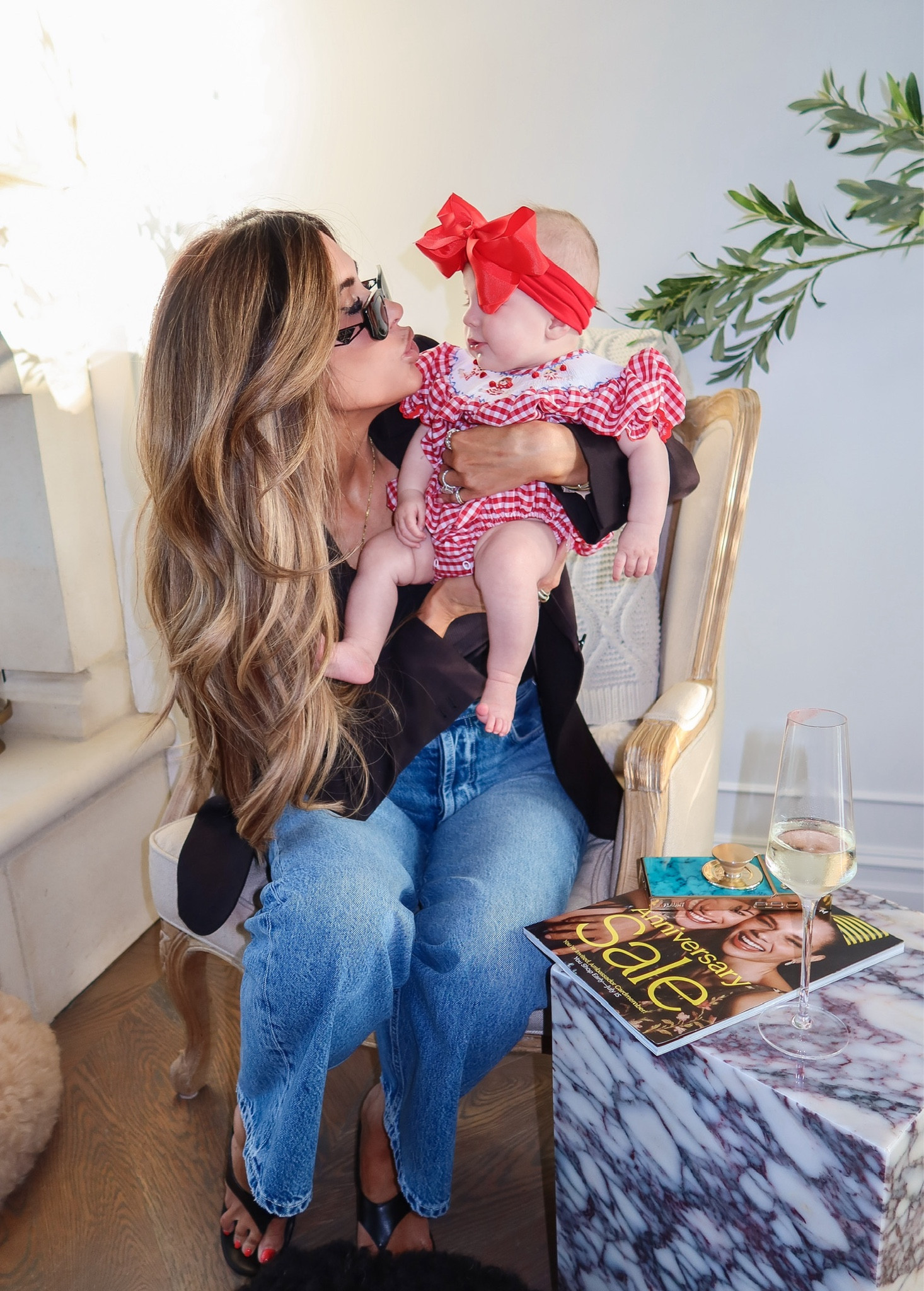 Cheers to NSALE!! The jeans are a 27 and the blazer is an XS! 


Nordstrom Sale, NSALE, Nordstrom home, Nordstrom jewelry, Nordstrom beauty, Nordstrom sunglasses, Nordstrom fashion, Nordstrom tops, Nordstrom jeans, Nordstrom finds, Nordstrom Sale finds, Emily Gemma

#LTKmomlife #LTKSaleAlert #LTKWorkwear