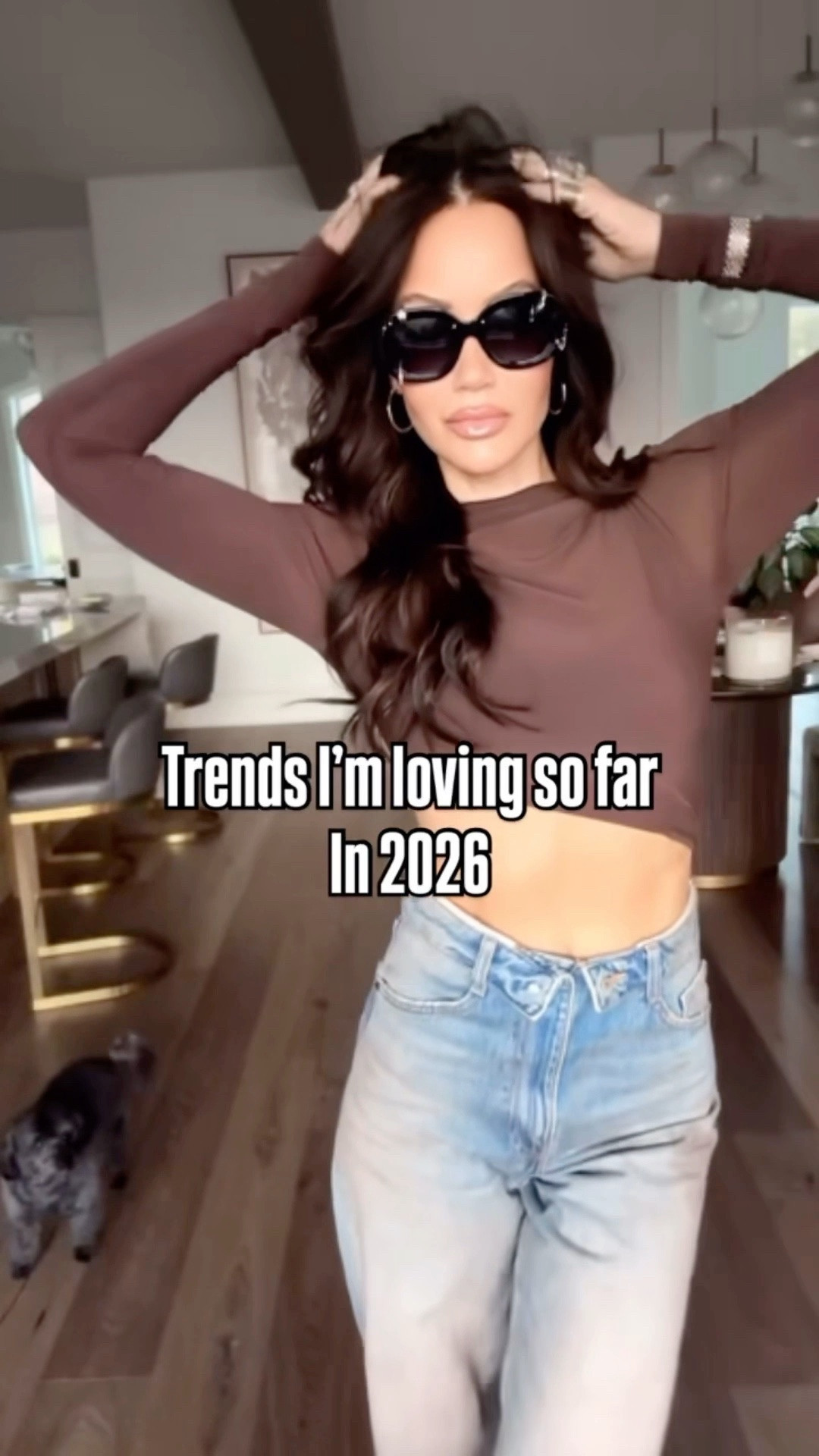 🕶️ Oversized sunnies are officially back and I’m not mad about it. The bigger the frame, the cooler the vibe. 
🐅 Animal print is having a moment again but it’s all about tiger and fawn right now.
👖 Oversized denim is still doing the heavy lifting in my closet. Slouchy, relaxed, effortless. 
👟 And yes, wedge sneakers are back in the mix! Comfy and an early 2010’s trend throwback. Not ready to invest in the trend? No, worries, there’s budget friendly price points! 