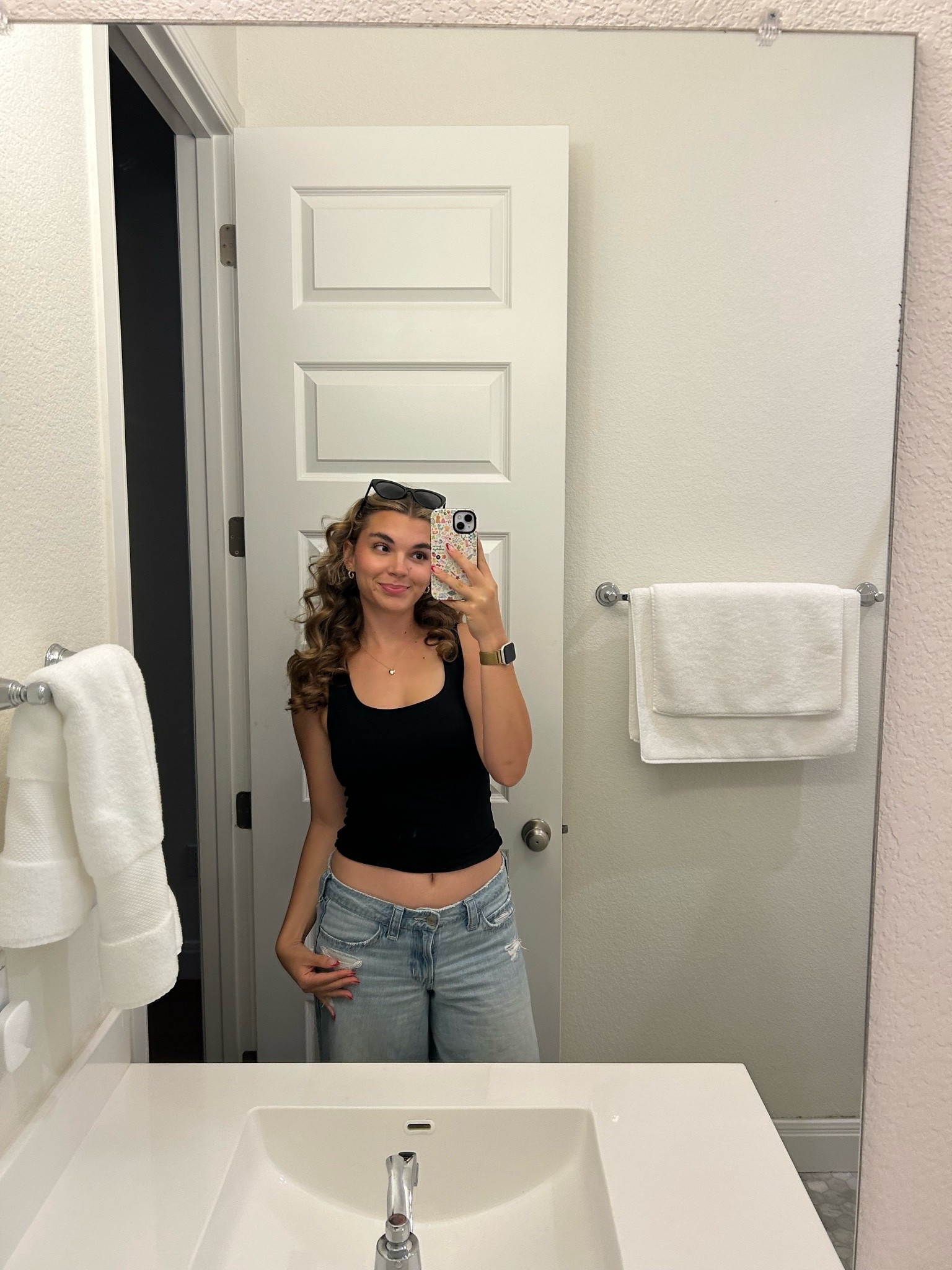 simple but super cute ootd 🖤 I love having the most basic fit but it’s super cute!

#LTKdayinmylife #LTKootd #LTKgrwm