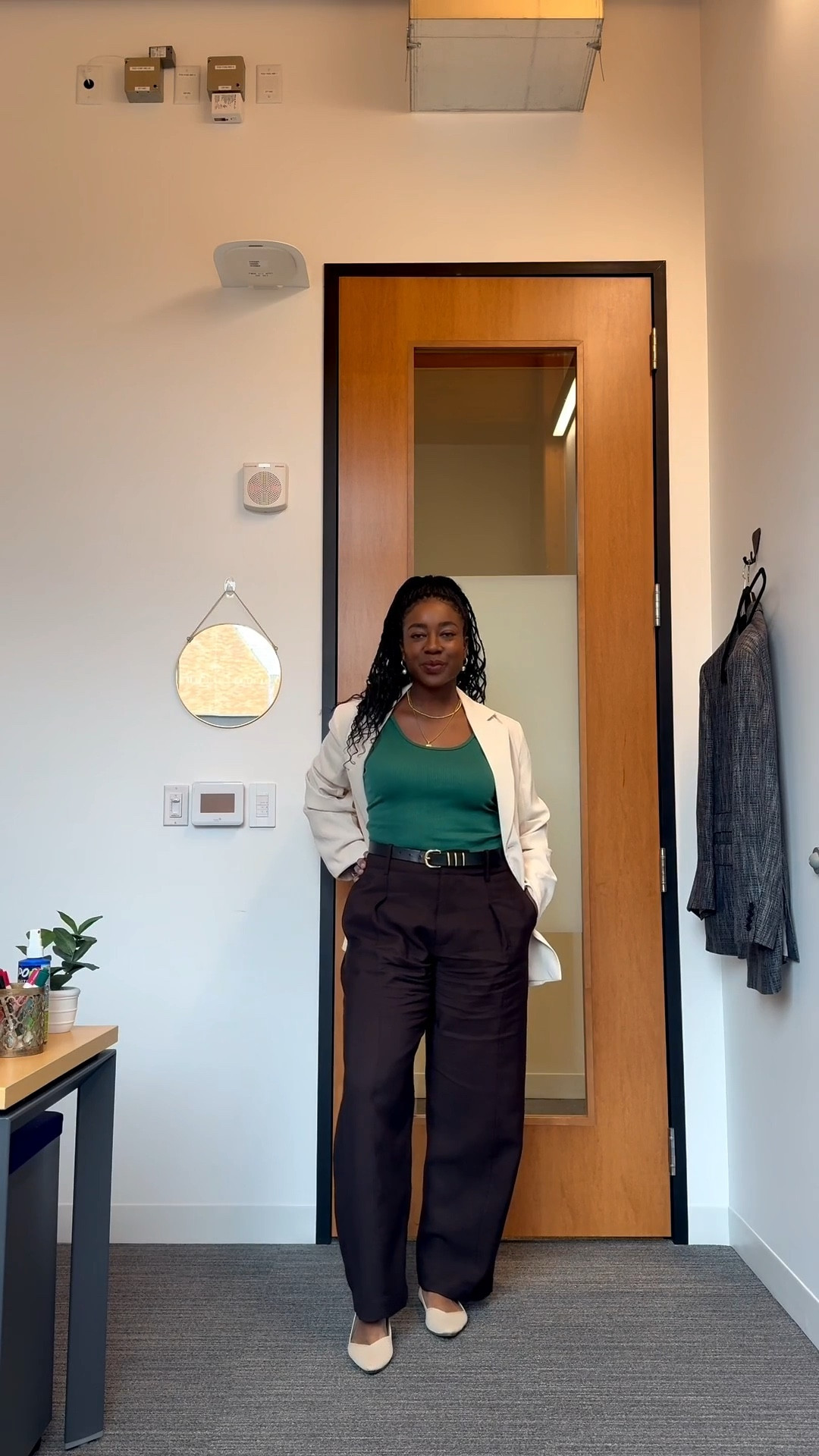 One of my fave color combos, chocolate & cream 
Pants:Zara
Blazer: Amazon


#LTKWorkwear