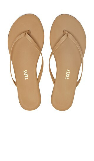 TKEES Foundations Matte Flip Flop in Brown. - size 5 | Revolve Clothing (Global)