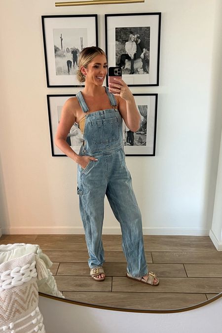 Outfit from Aritzia- I love a good pair of overalls. These run TTS. The strapless top is super cute and it won’t fall down, also runs TTS and is stretchy. 

Aritzia
Overalls 
Casual Outfit

#LTKShoeCrush #LTKFindsUnder100 #LTKStyleTip