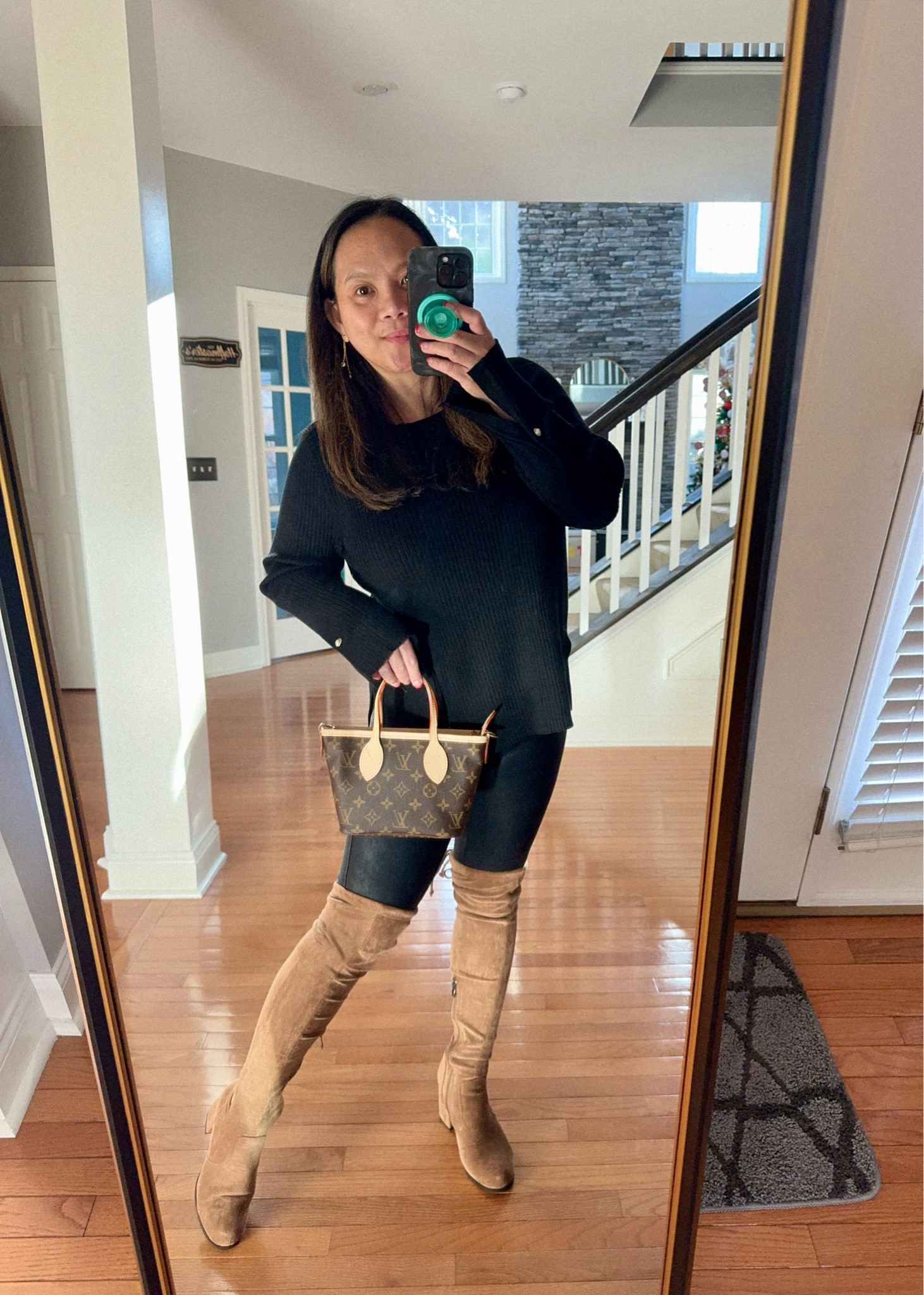 #ltkholidaystyle #ltkstyletip #otkboots #winterstyle #winterfashion

#LTKHoliday #LTKGiftGuide #LTKparties