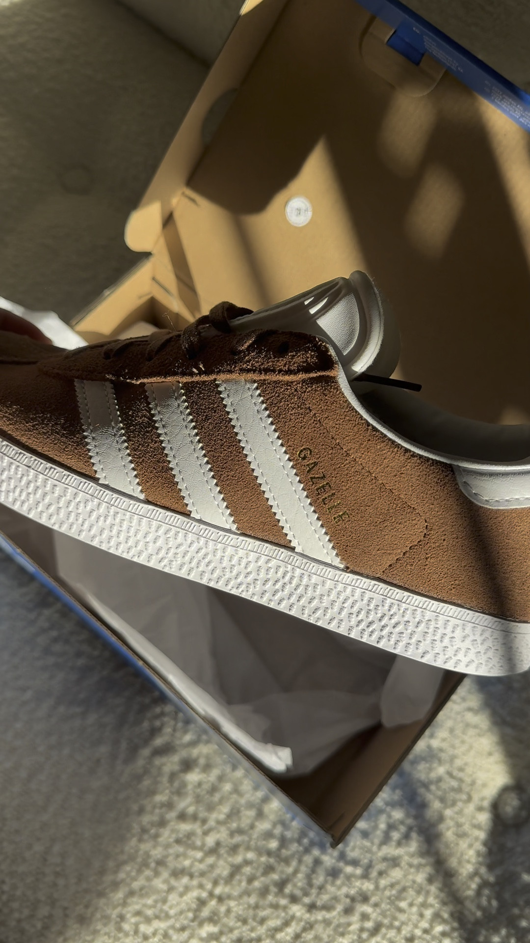Just got these adidas sneakers in brown and love the color! I ordered the kids size because they were cheaper and I wear a women's 6.5 and converted it to the kids size 

#LTKShoeCrush #LTKStyleTip