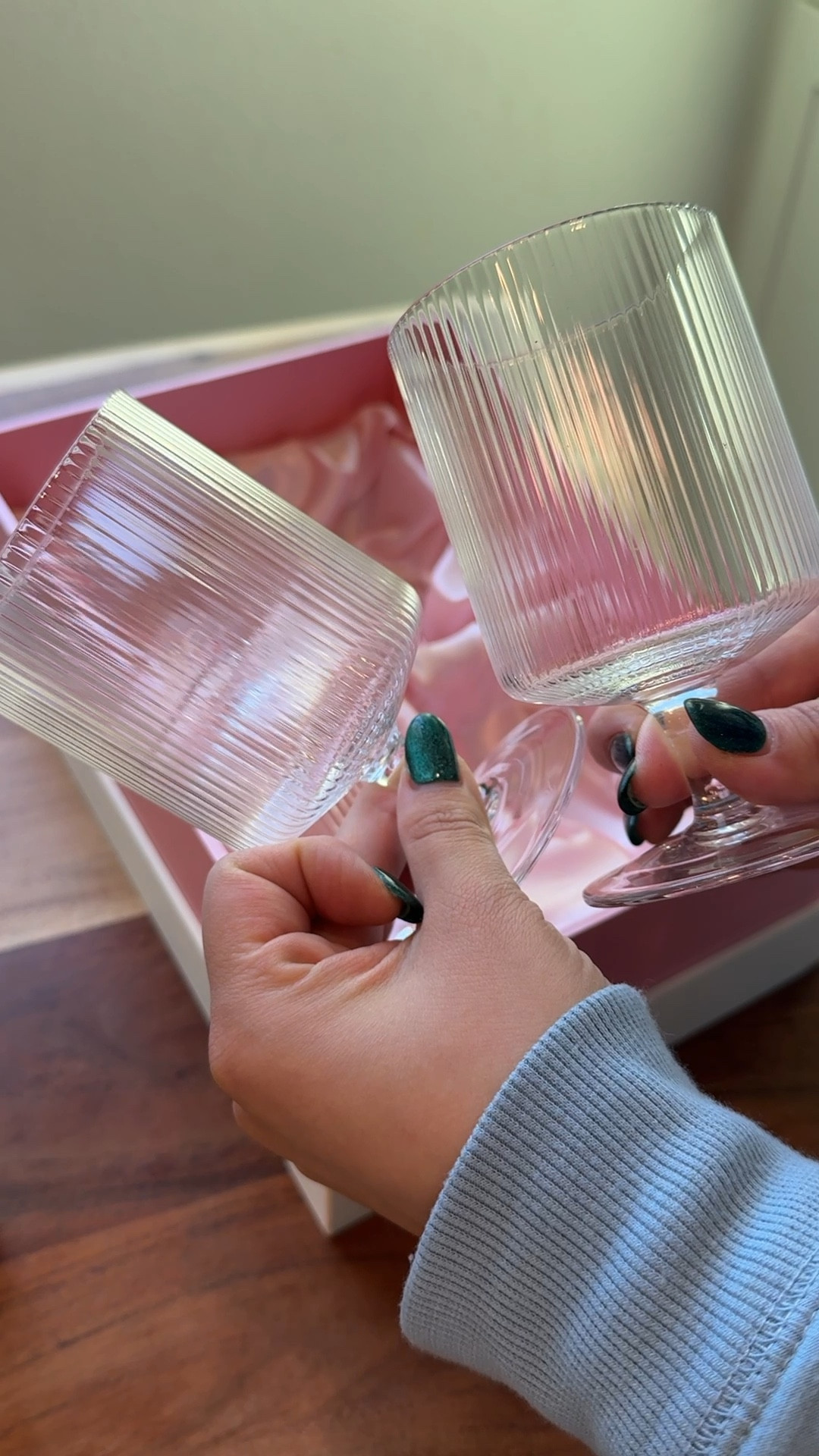 Here are some beautiful Art Deco goblet glasses from Glassique Cadeau. It comes as a set of 4 and these can be a great holiday gift! It's also on sale!
#kitchenfinds #diningware #diningroomessentials #giftideas #BigSpringSale

#LTKVideo #LTKhome