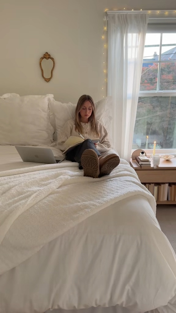 a cozy fall evening in my life 🍂🫶🏼🕯️

#LTKSeasonal #LTKStyleTip #LTKHome