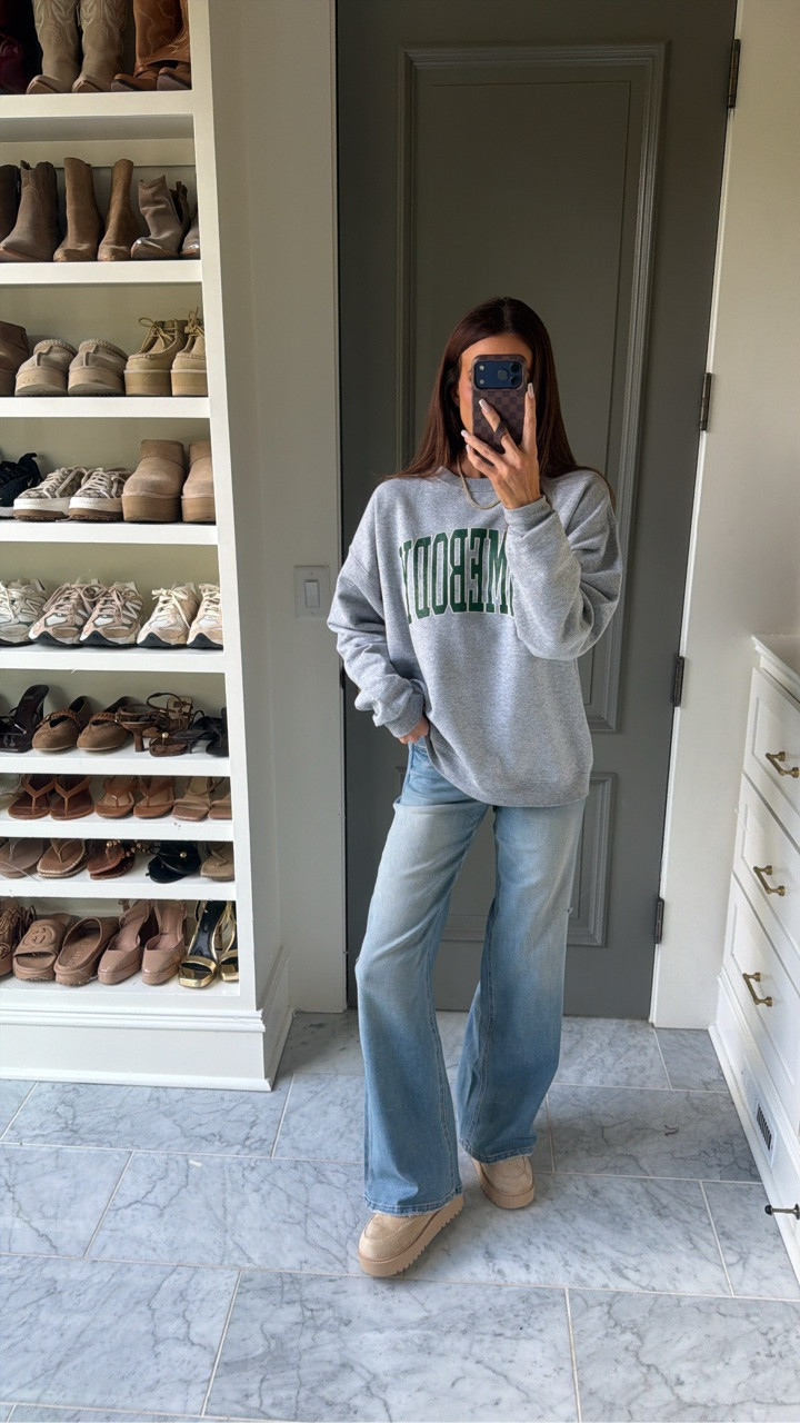 Use code SARAH40

Sweatshirt Medium
Jeans 24

Fall outfit, cozy outfit

#LTKSaleAlert #LTKootd #LTKmomlife