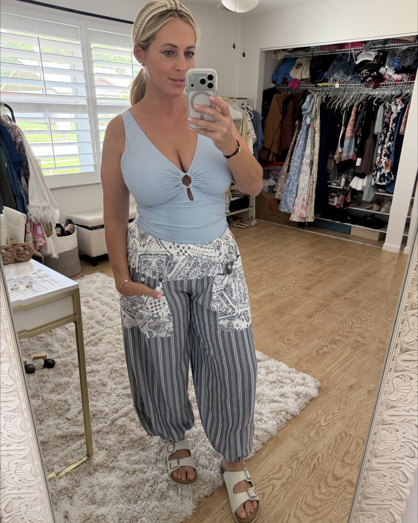 One piece swimsuit 

#LTKBump #LTKSeasonal #LTKSwim