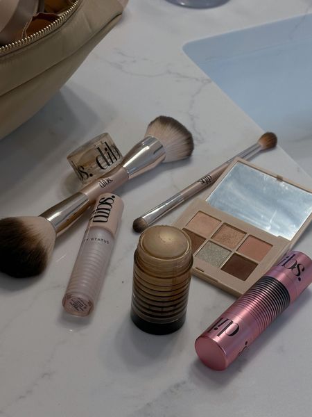  These are my favorite Dibs beauty products! 💖 

Makeup Routine
Beauty Essentials
Spring
Dibs Beauty
Moreewithmo

#LTKbeauty #LTKstyletip #LTKfindsunder50