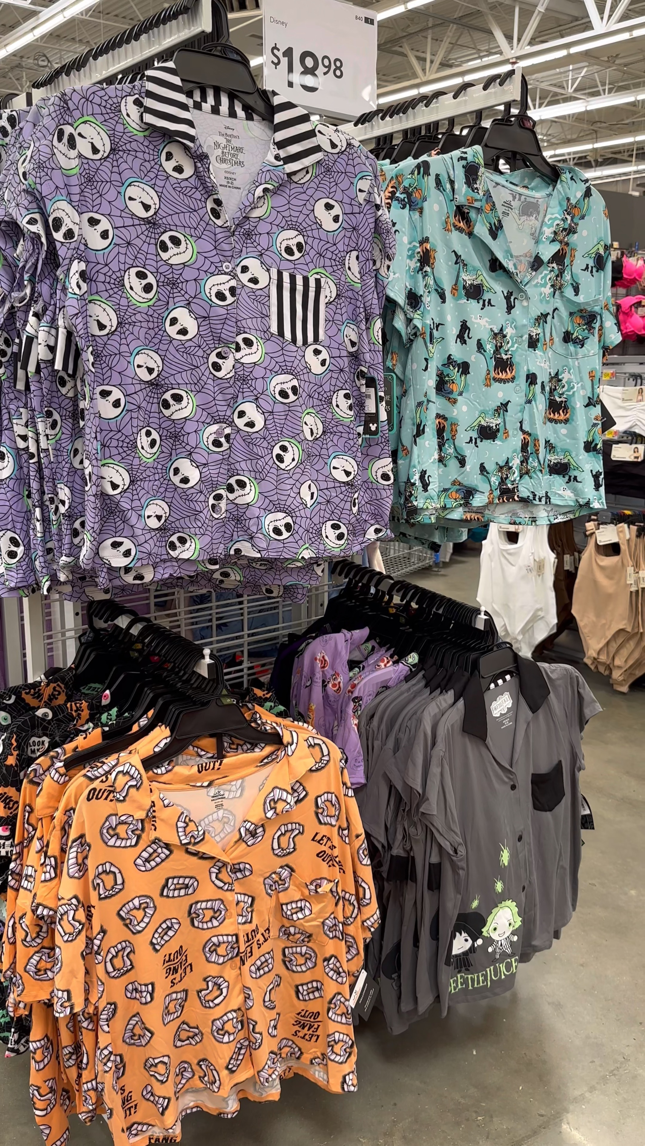 Women’s Halloween Pajamas at Walmart 🕷️🎃 So cute! I love the ghosts! #walmart #walmartfinds #halloween #pajamas #womens

#LTKSeasonal #LTKFamily