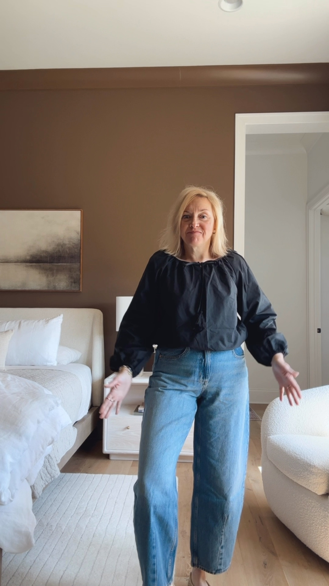 Spring summer blouse also comes in matching shorts
@Target 

#LTKOver40 #LTKootd #LTKMidsize