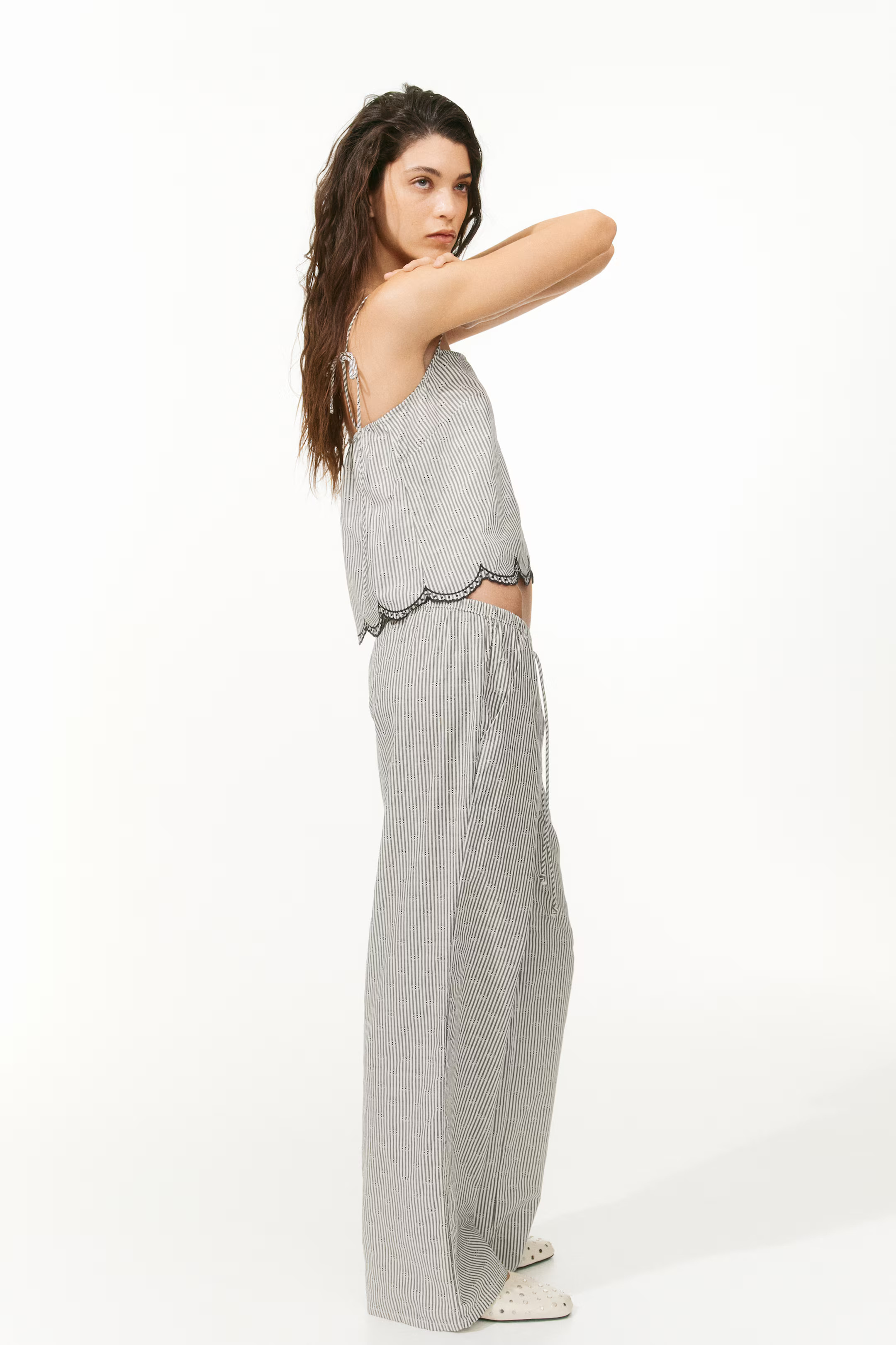 Straight-Leg Drawstring Pants | H&M (US + CA)