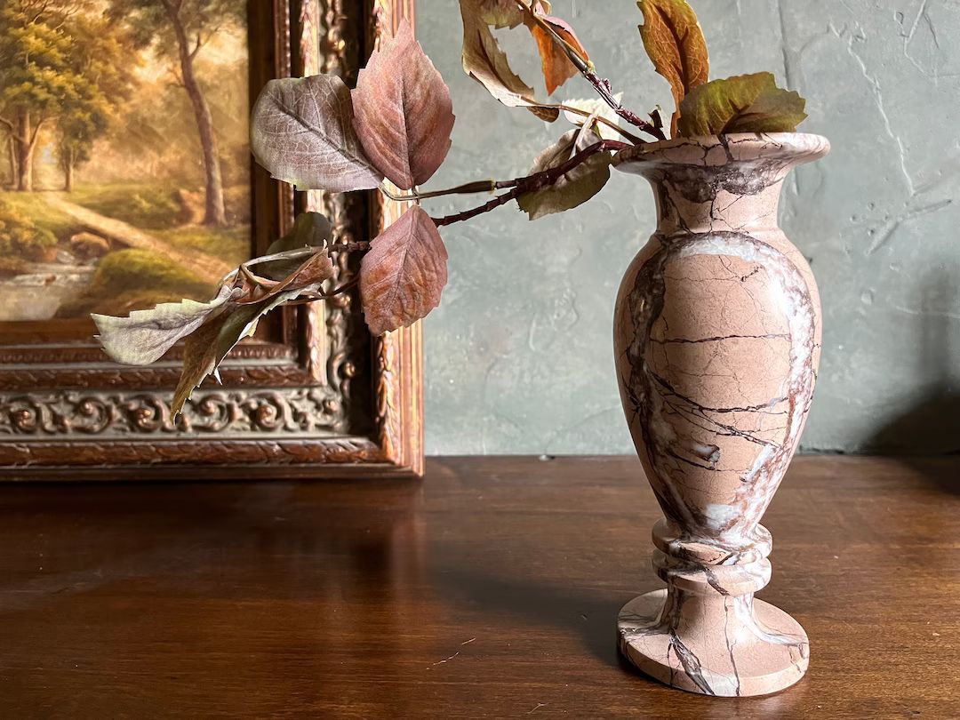 Gorgeous Vintage Mauvey-beige Marble Bud Vase W/ White & Gray Veining Throughout - Etsy | Etsy (US)