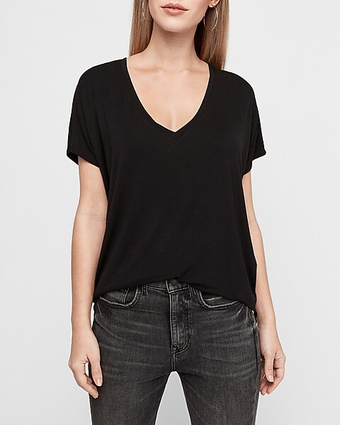 Relaxed V-Neck London Tee | Express