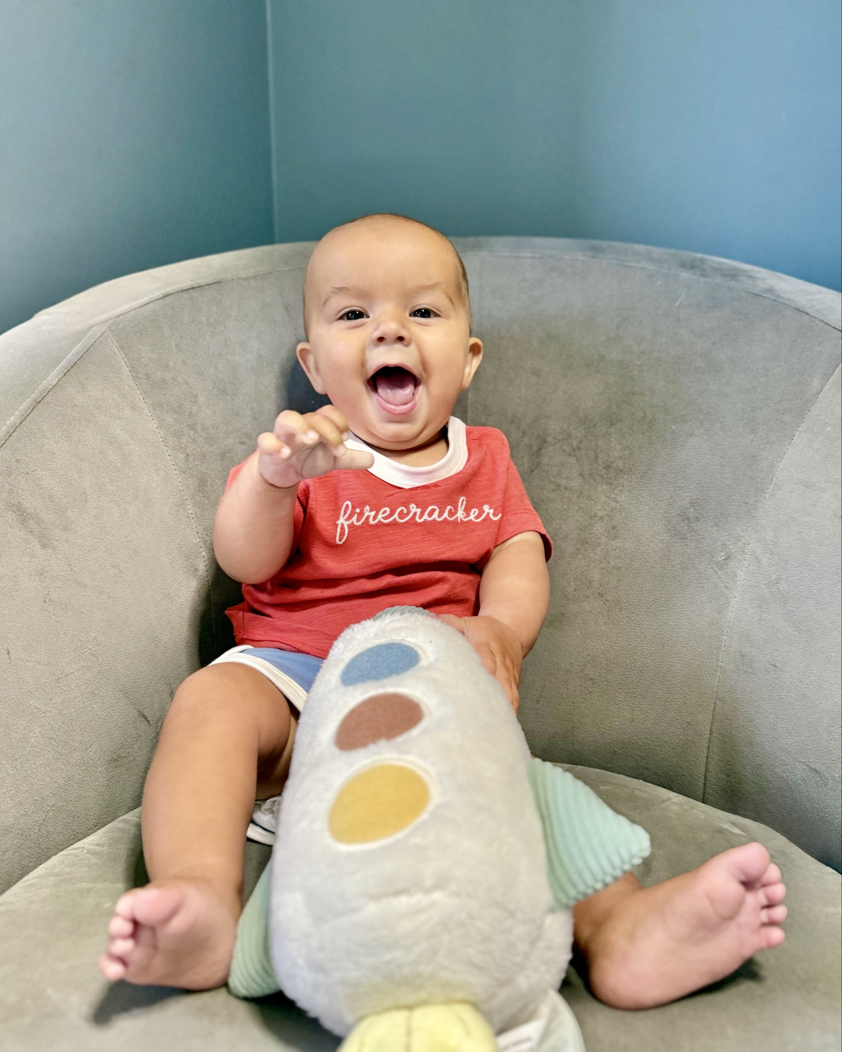 Summer baby outfit + sibling matching + nursery favorite

🇺🇸 Little Co summer collection has the cutest sibling matching pieces right now—comfy, easy, and perfect for warm days, and how cute is my little guy… growing way too fast 🥹
He’s sitting in my our tried-and-true Babyletto Madison swivel rocker (8 years and 4 kids later and still perfect for small spaces and nurseries)

 @Kohl's @laurenconradco @littleco @babyletto 

#LTKBaby #LTKHome #LTKmomlife