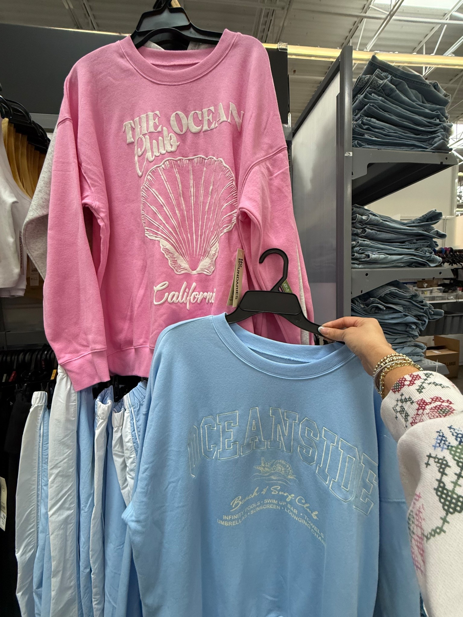 Cute Walmart summer sweatshirt and super adorable 

#LTKootd #LTKdayinmylife #LTKgrwm