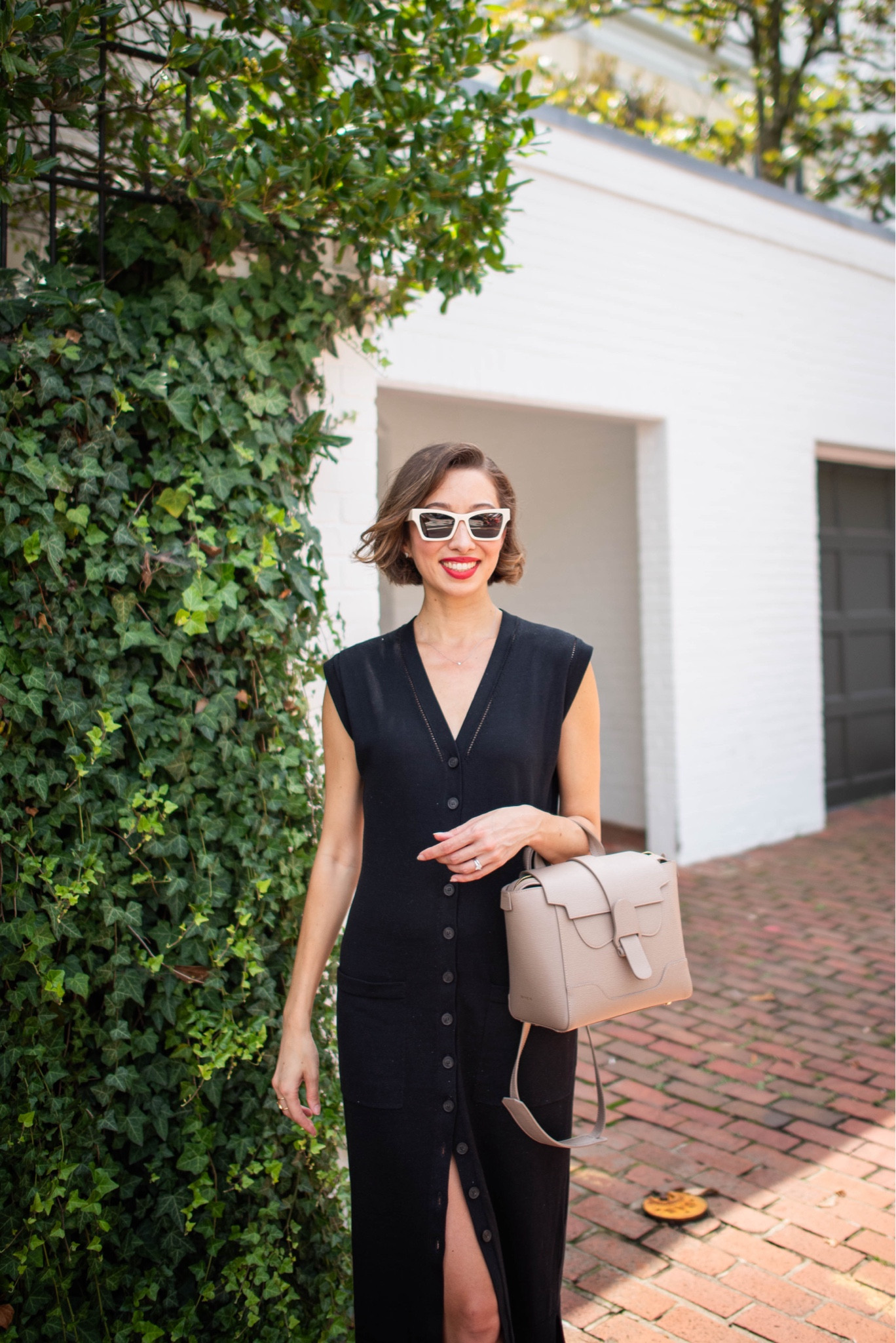 Easing into cooler temps in the perfect figure-skimming cotton-silk knit dress ✨ Can’t wait to layer this over a turtleneck and style it with knee-high boots deep into fall. 🍁🍂

Dress @mmlafleur Toula dress // get 20% off your first order with code VANESSA20

#mmlafleur #inmymm #mmlafleurdc #georgetowndc #dccitystyle #falldress #ootd #fallfashion

#LTKWorkwear #LTKItBag #LTKStyleTip