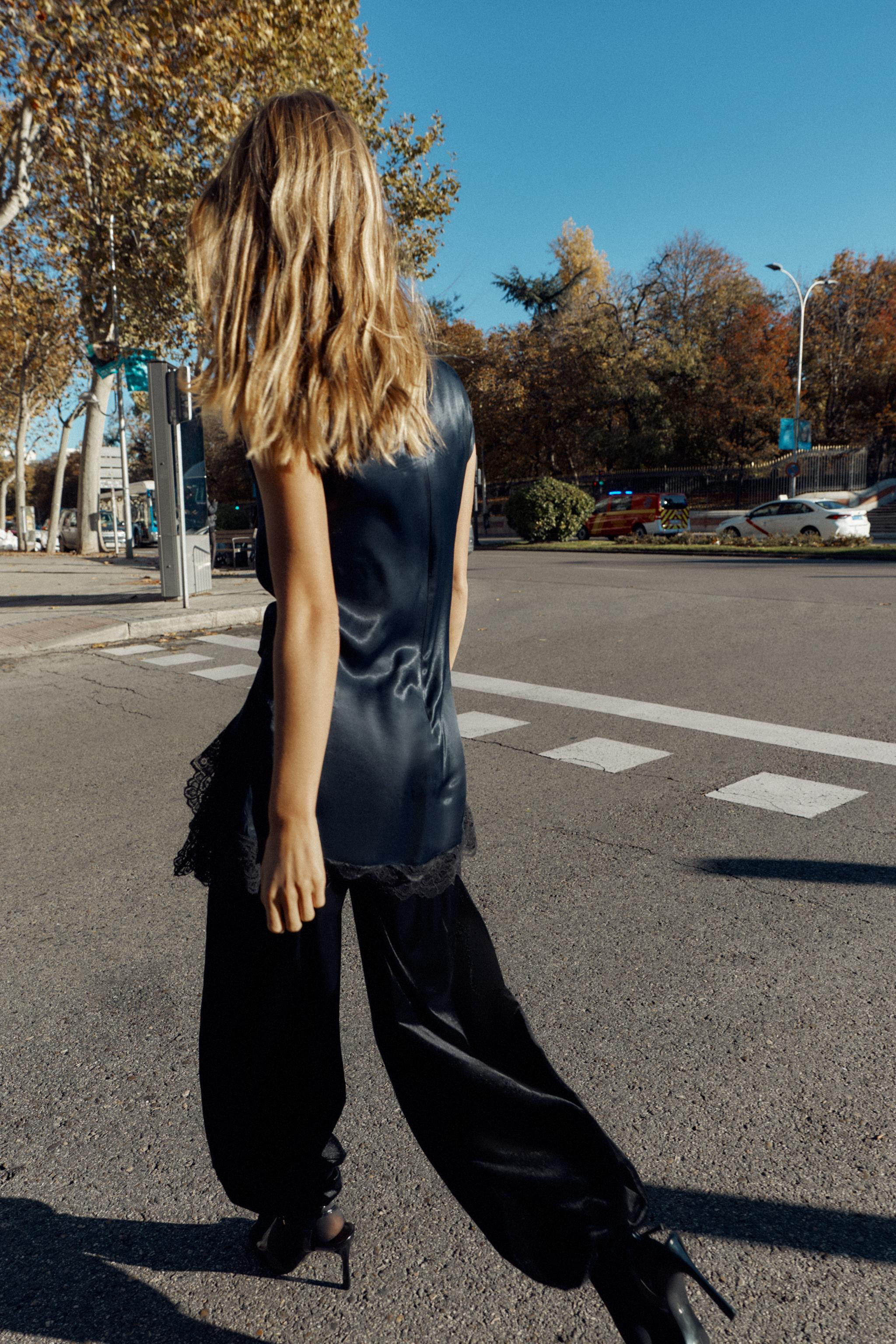 VELVET BALLOON TROUSERS | Zara UK