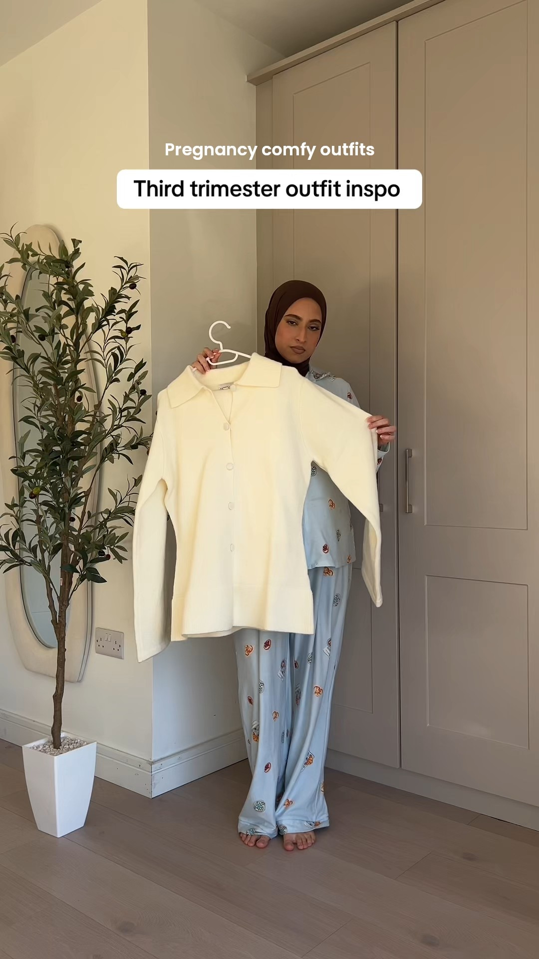 Pregnancy casual outfit 

#LTKmaternity #LTKpetite #LTKmodest