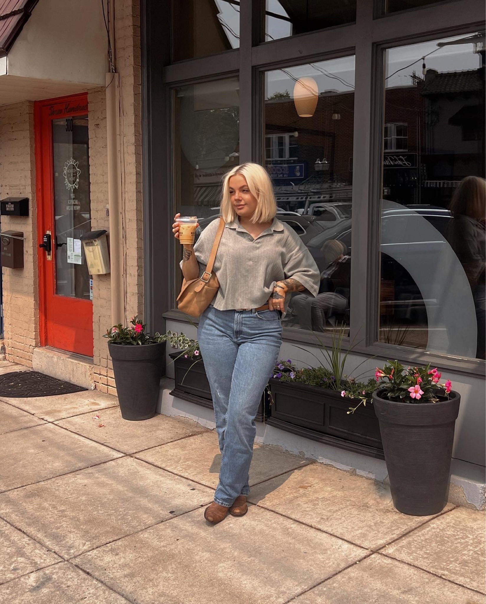 wearing a size 28 L and the color medium !! 

#LTKstyletip #LTKGiftGuide #LTKunder100