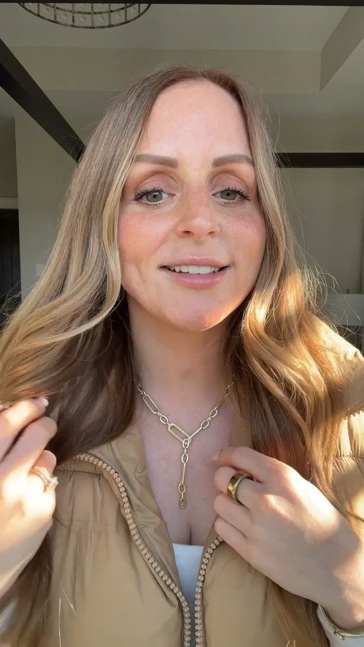 Wearing my new fall necklace and puffer from last year! Great for your fall wardrobe. Fits true to size. 

#LTKfindsunder100 #LTKstyletip #LTKSeasonal