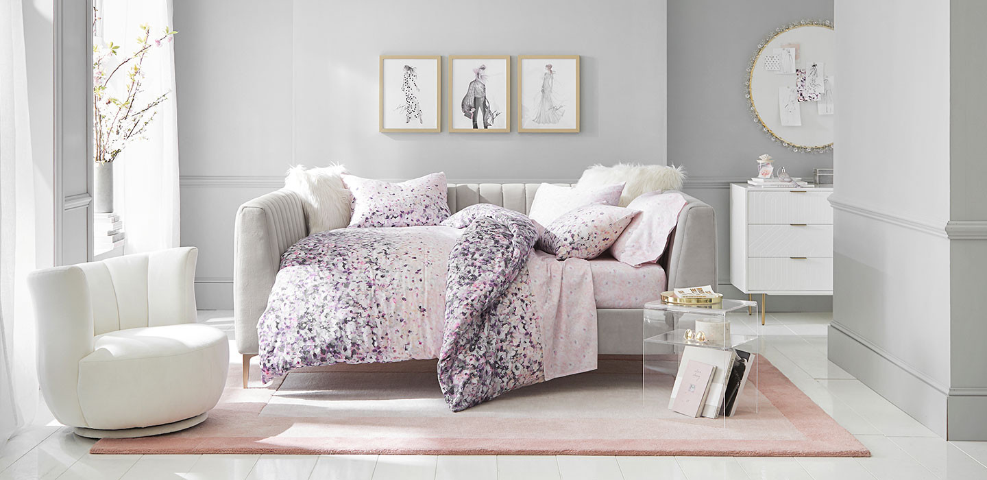 Avalon Channel Stitch Upholstered Daybed | Pottery Barn Teen